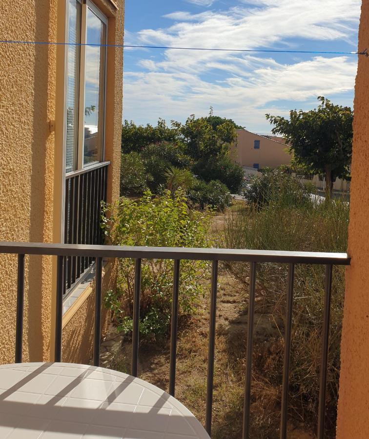 T2 Vue Mer Avec Parking Prive Saint-Pierre-la-Mer  Екстер'єр фото