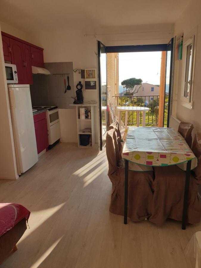 T2 Vue Mer Avec Parking Prive Saint-Pierre-la-Mer  Екстер'єр фото